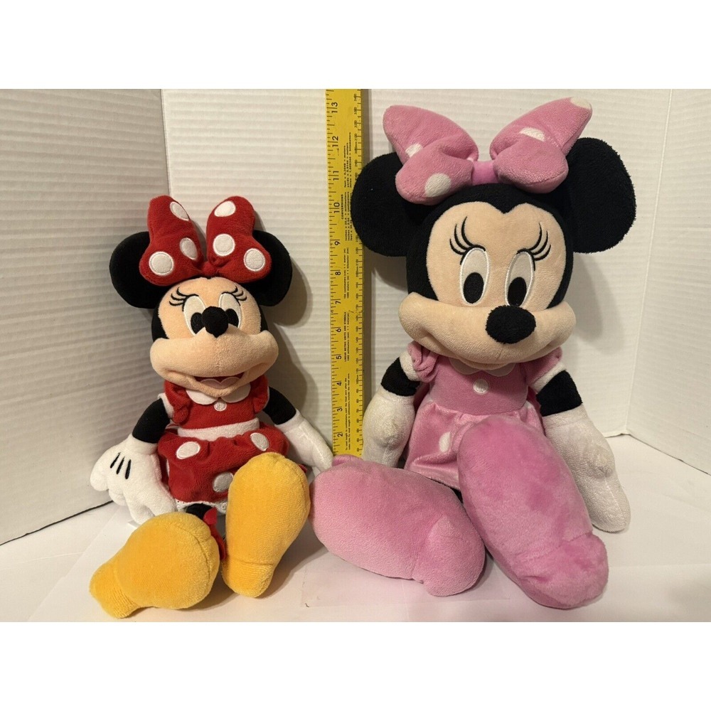 Disney  Minnie Mouse Plush Toys Lot of 2 stuffed animals